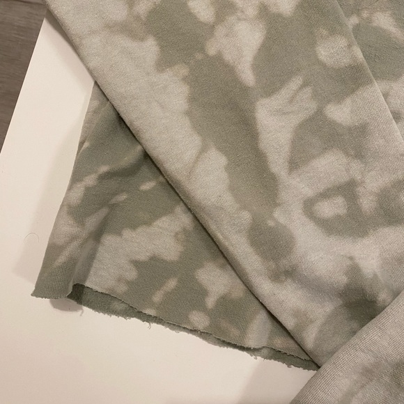 BFFS & BABES Cropped Hunter Green Tie-Dye Sweatshirt - Picture 6 of 6